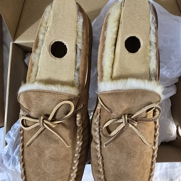L.L. Bean Tan Moccassin Slippers - Picture 1 of 6